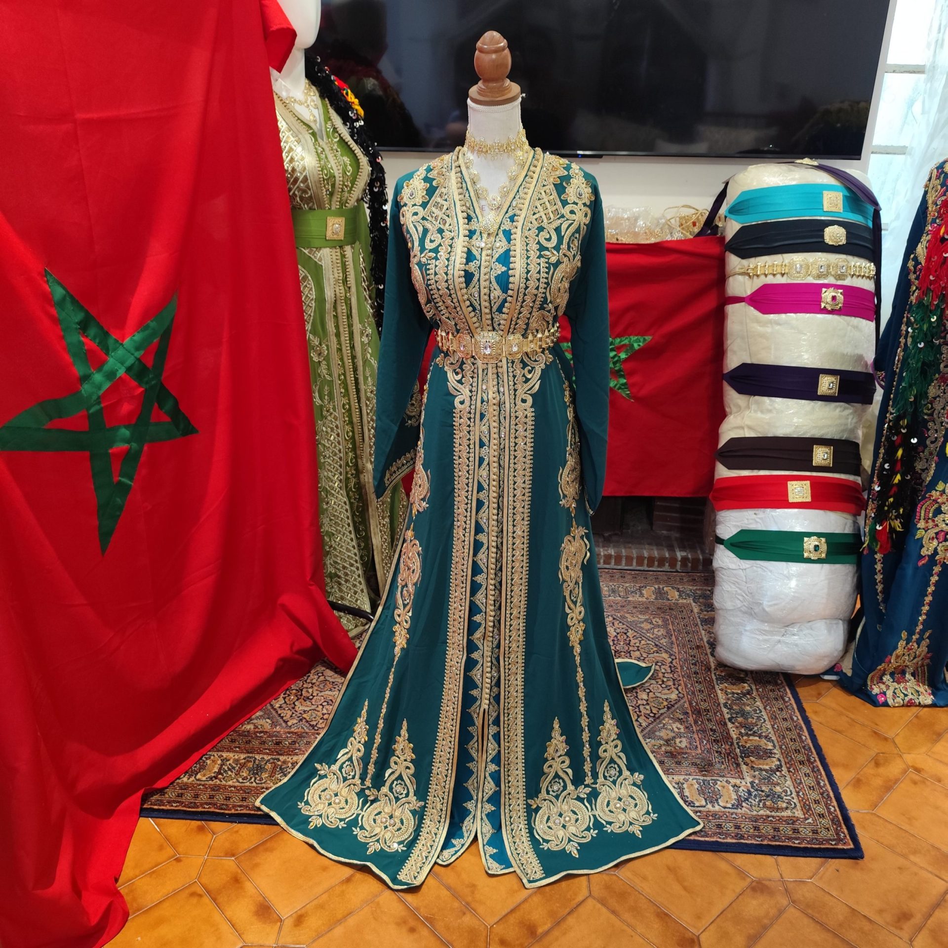 caftan marocain neuf takchita deux pièces