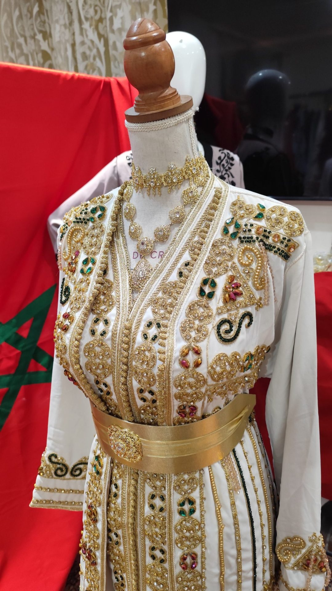 caftan marocain neuf doublé _ takchita deux pièces – Image 5