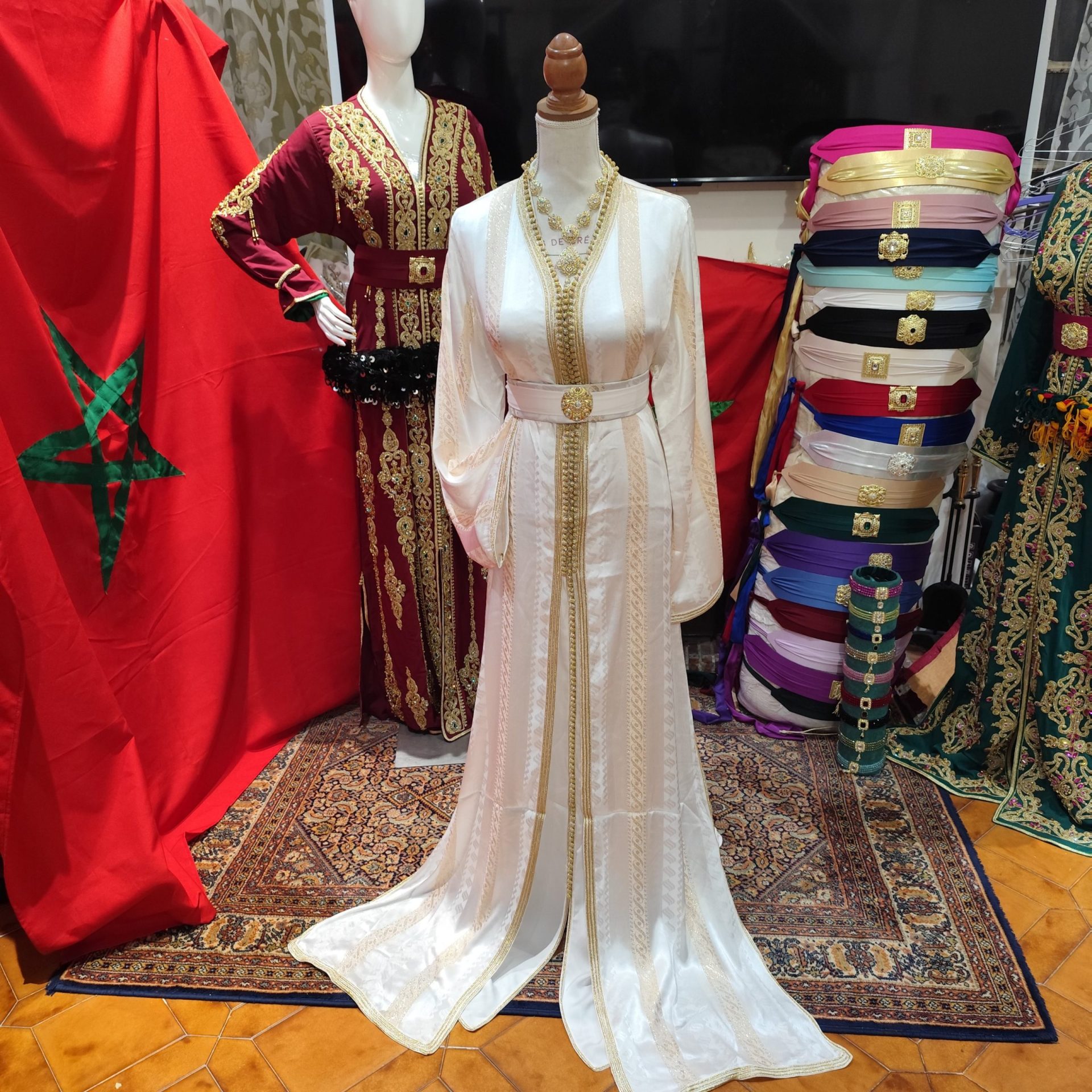 caftan marocain neuf avec la livraison