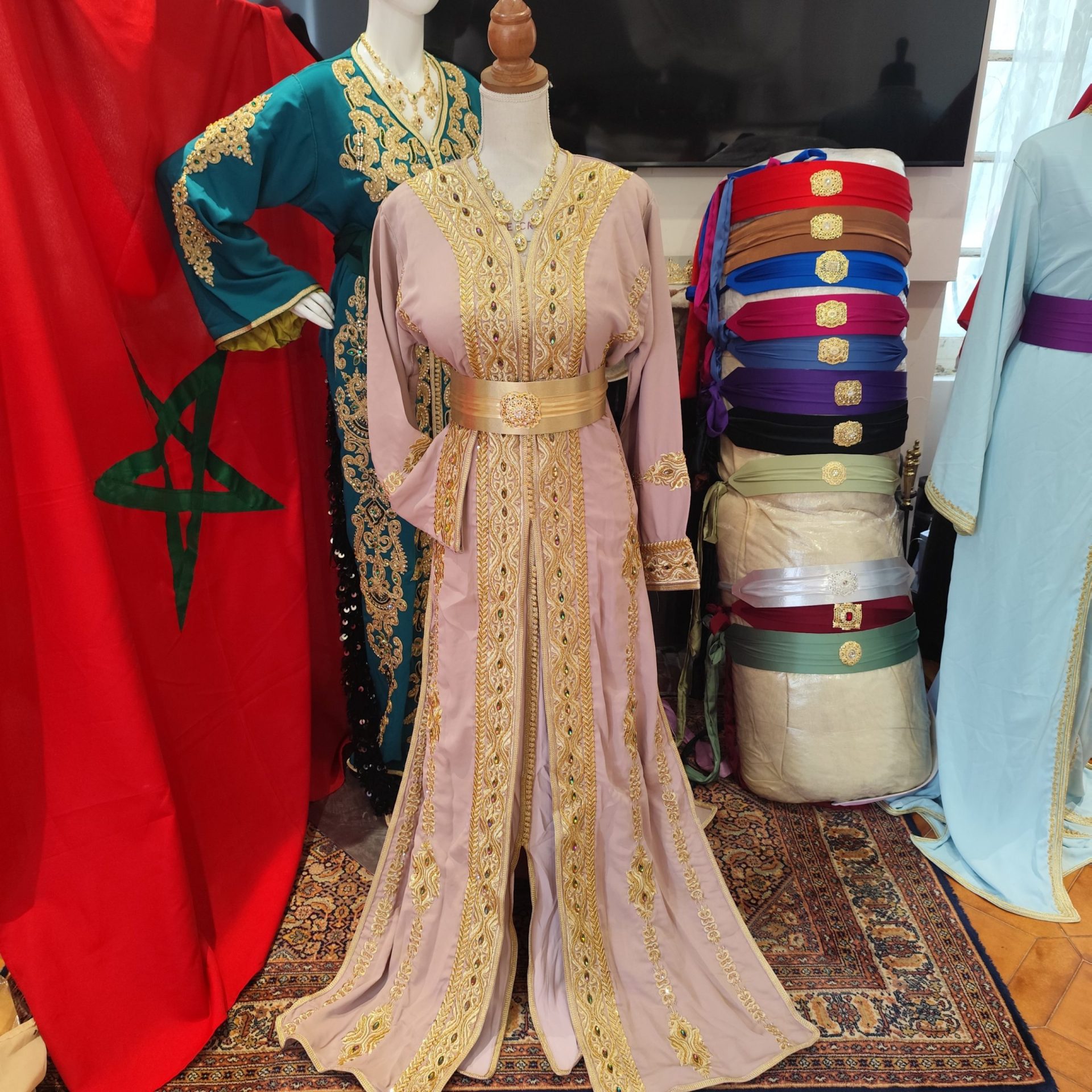 caftan marocain neuf _ takchita deux pièces