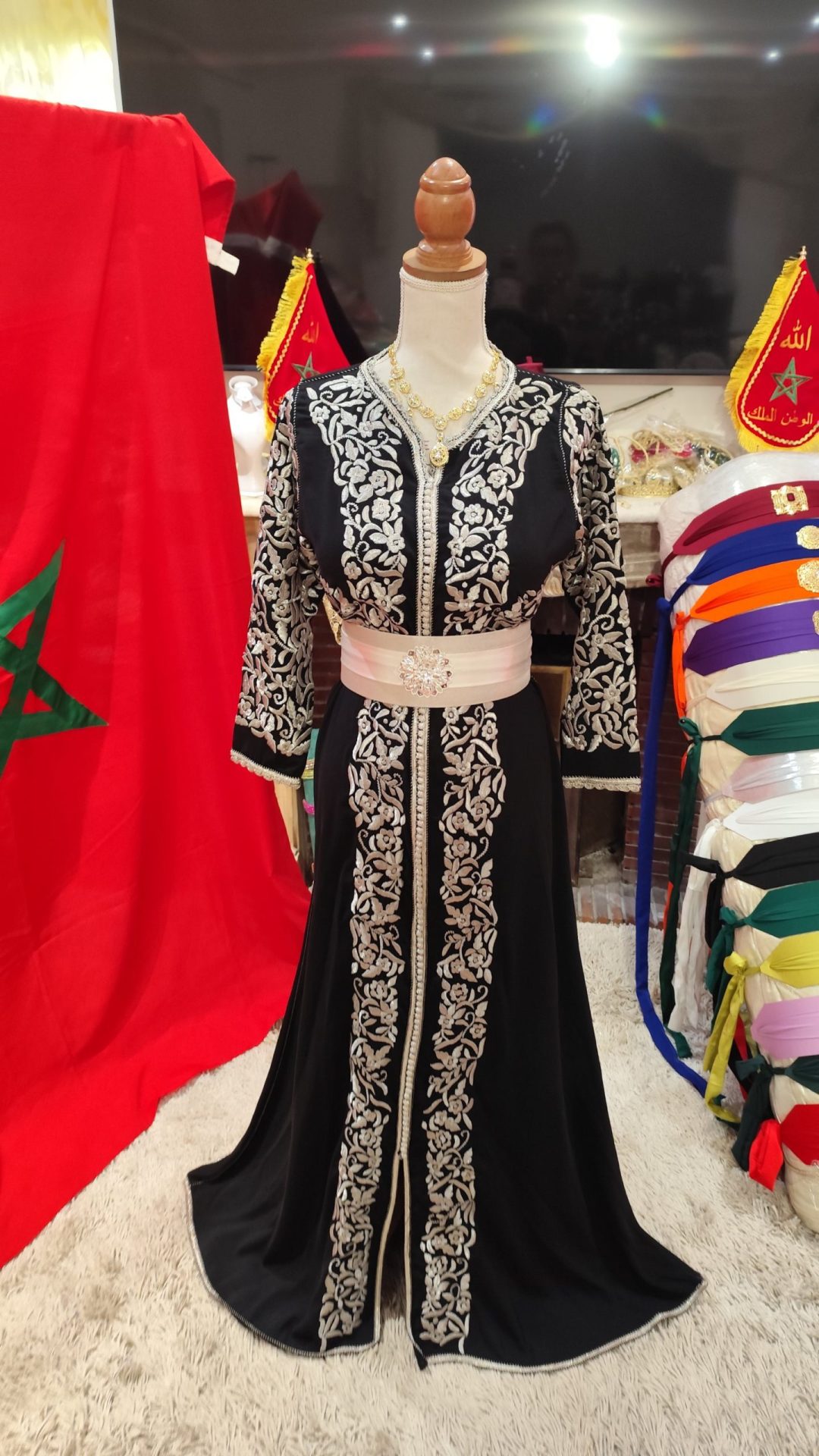 caftan marocain d occasion – Image 4