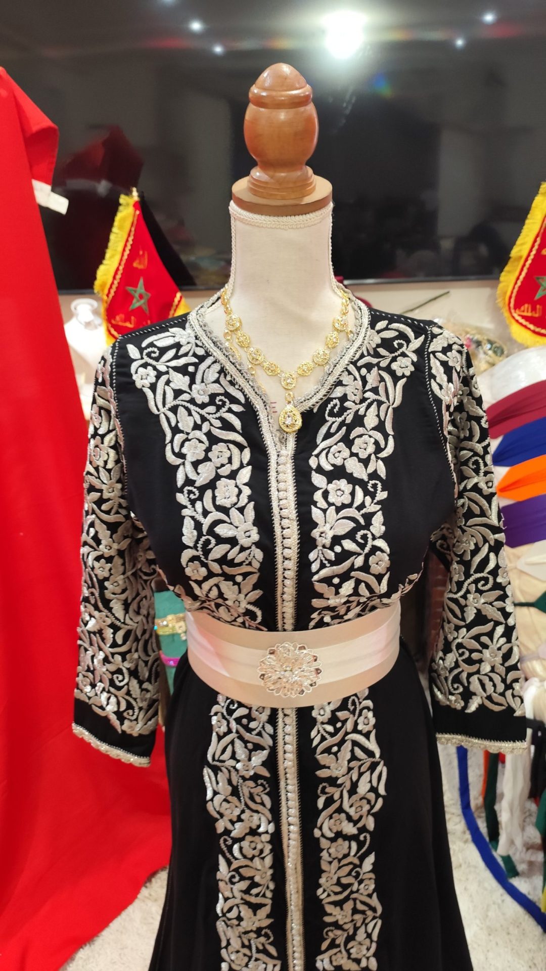 caftan marocain d occasion – Image 7