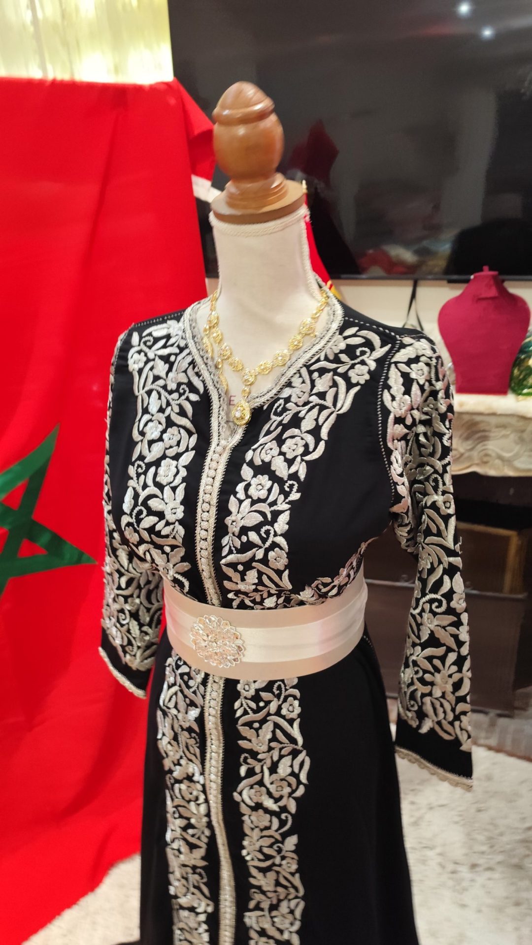 caftan marocain d occasion – Image 3