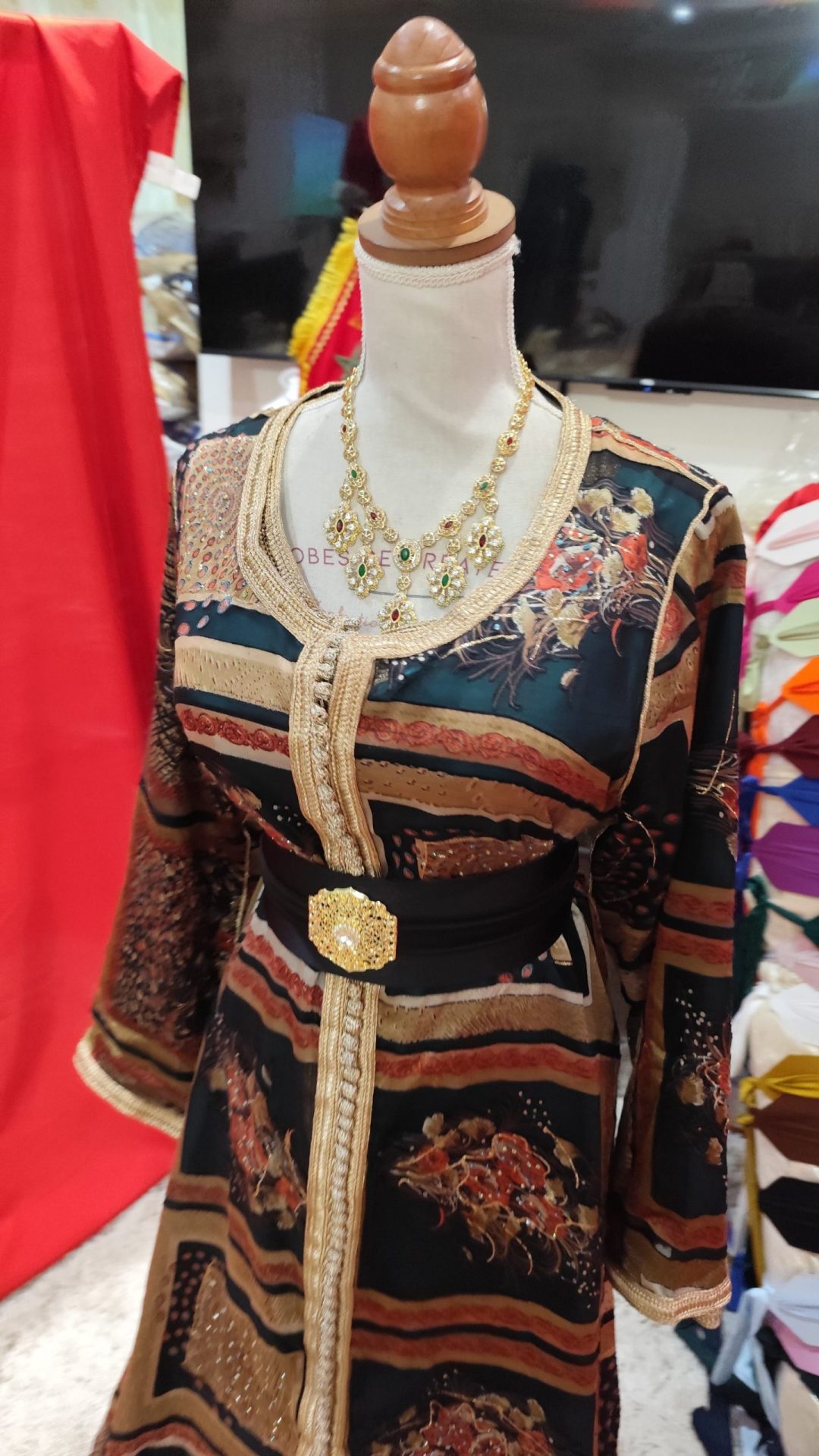 caftan marocain d occasion – Image 4
