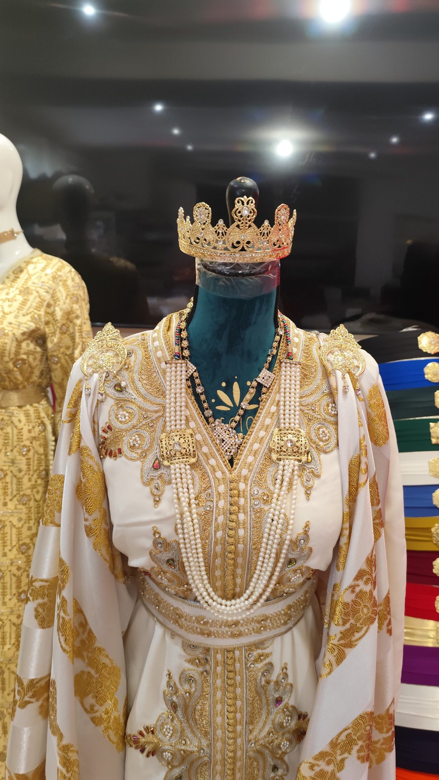 tenue complète neuve – Image 2