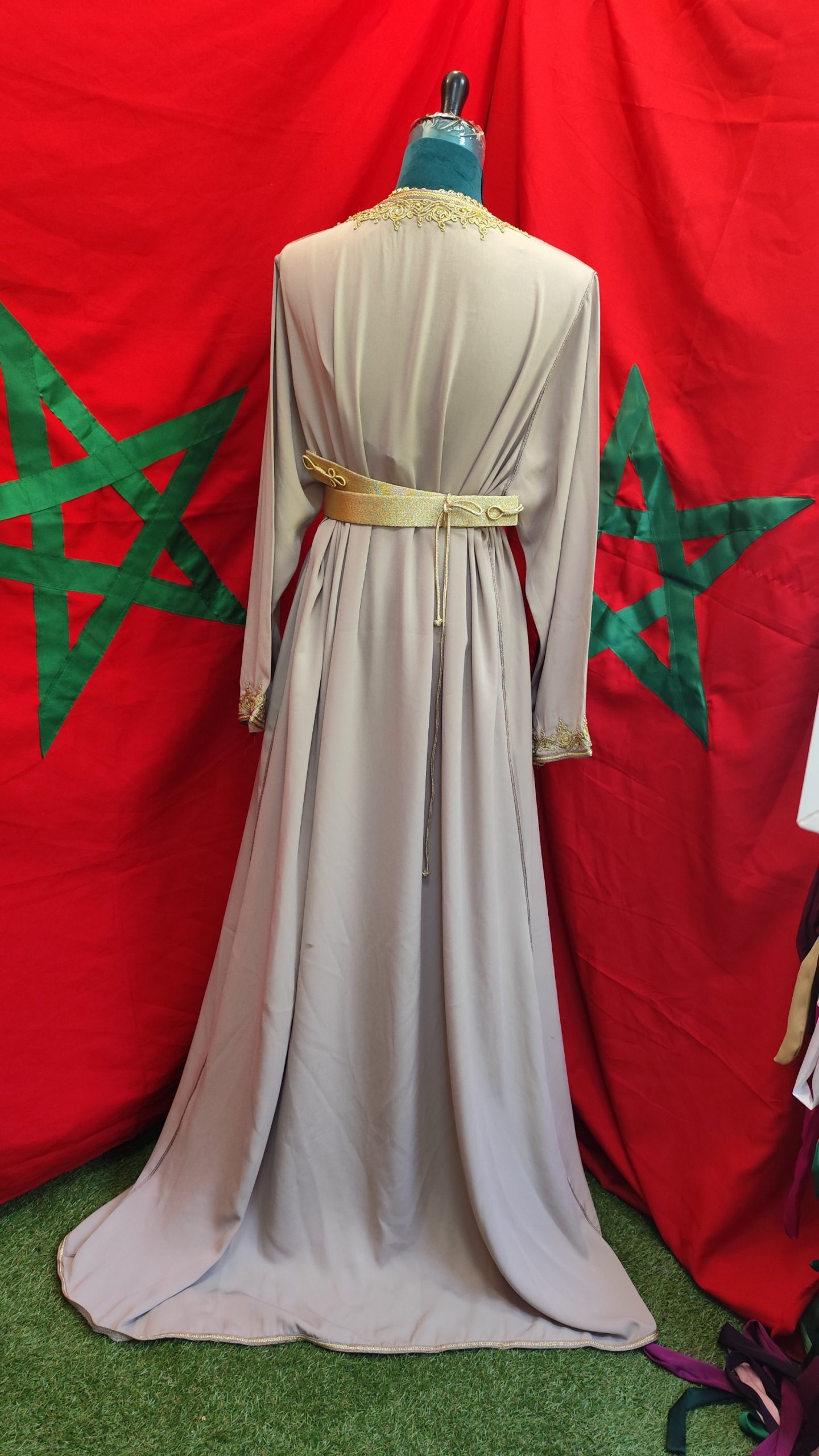 caftan marocain grande taille d'occasion – Image 10