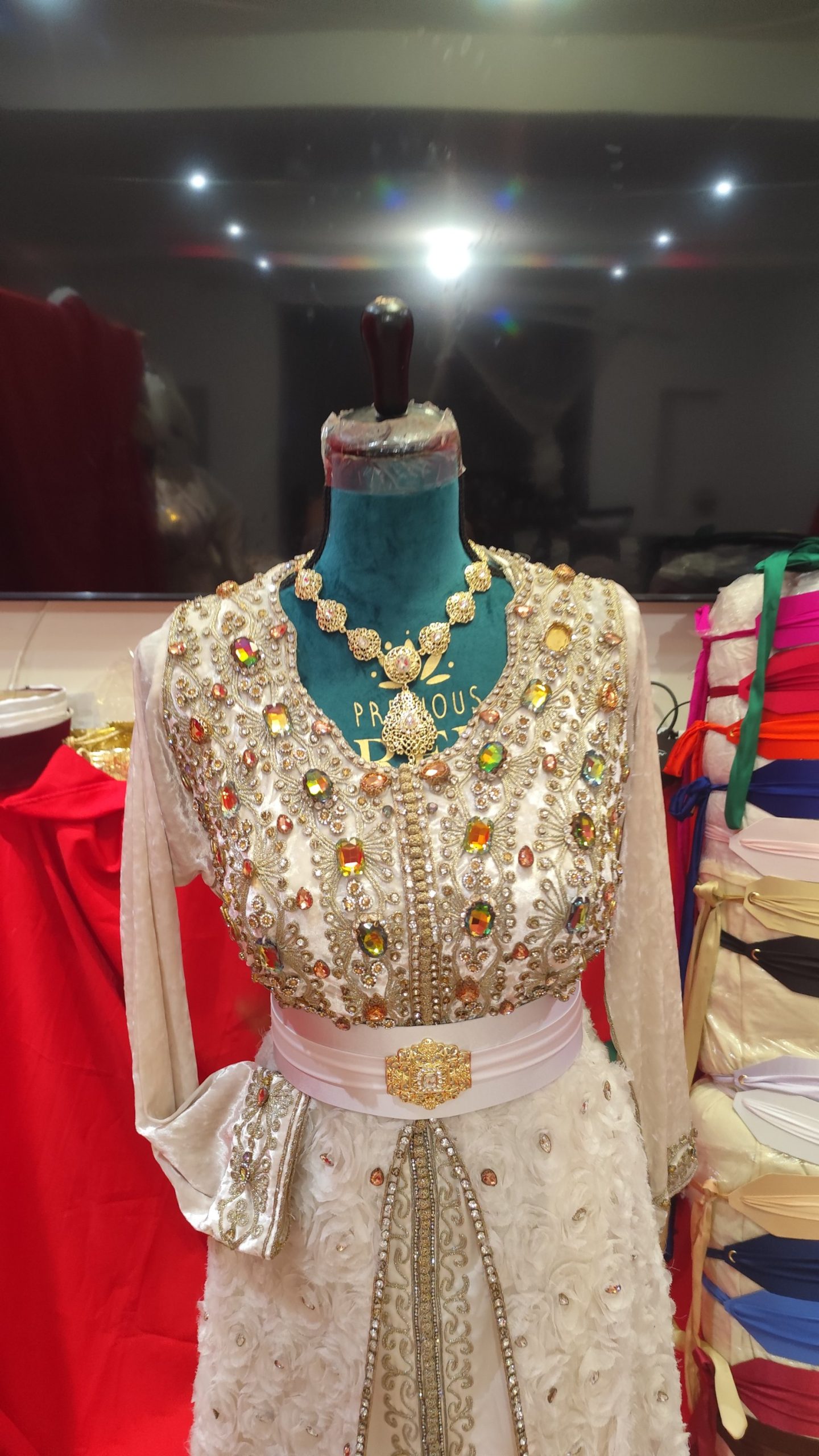 caftan marocain d occasion – Image 10