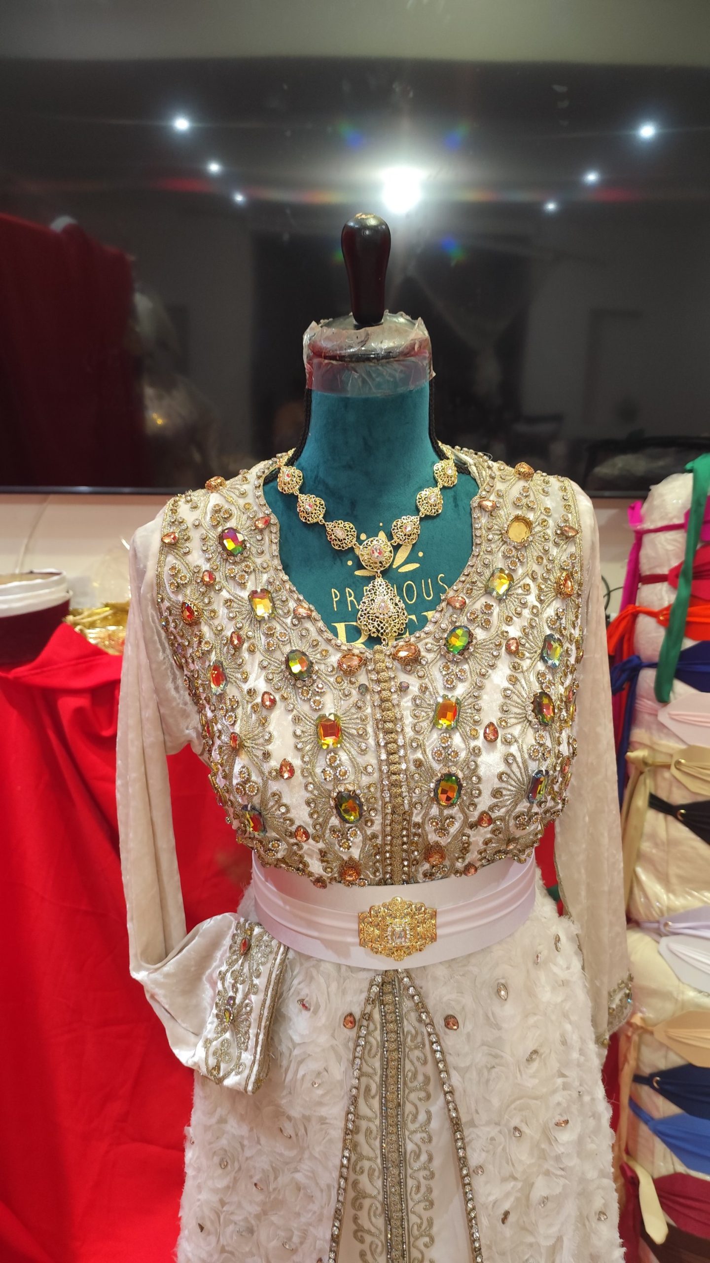 caftan marocain d occasion – Image 7