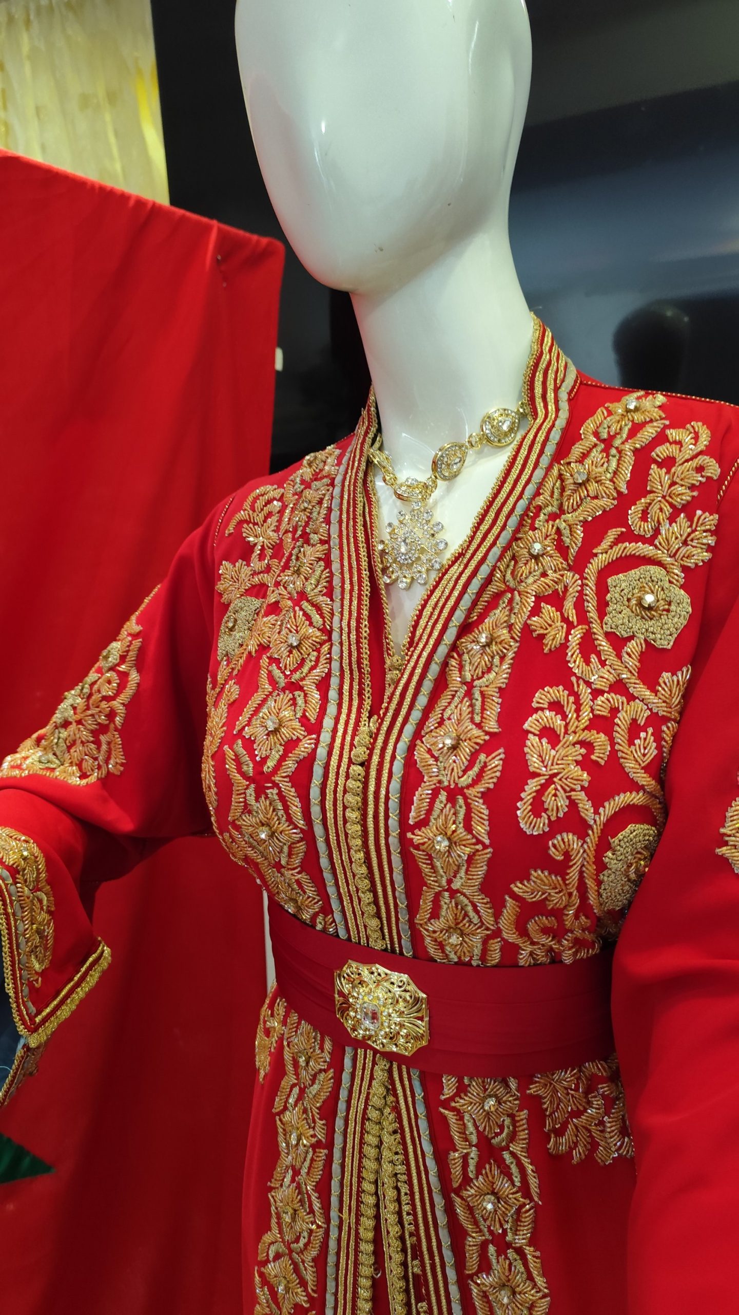 caftan marocain vip avec doublure – Image 12