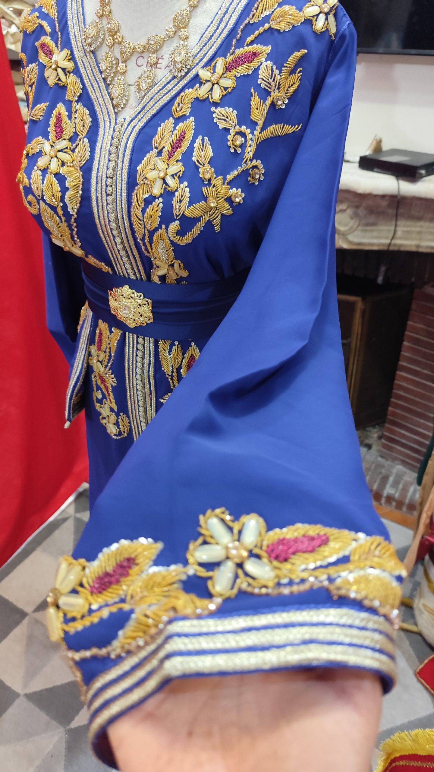 caftan marocain d occasion doublé – Image 4